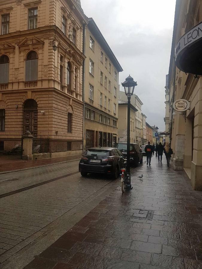 Goldstar Luxury Old Town Krakow Apartment Exterior foto